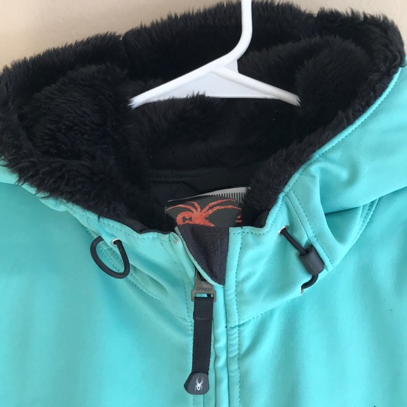 Spider Tech Jacket - Picture 2 of 3